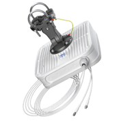 triple band PTP/client antenna